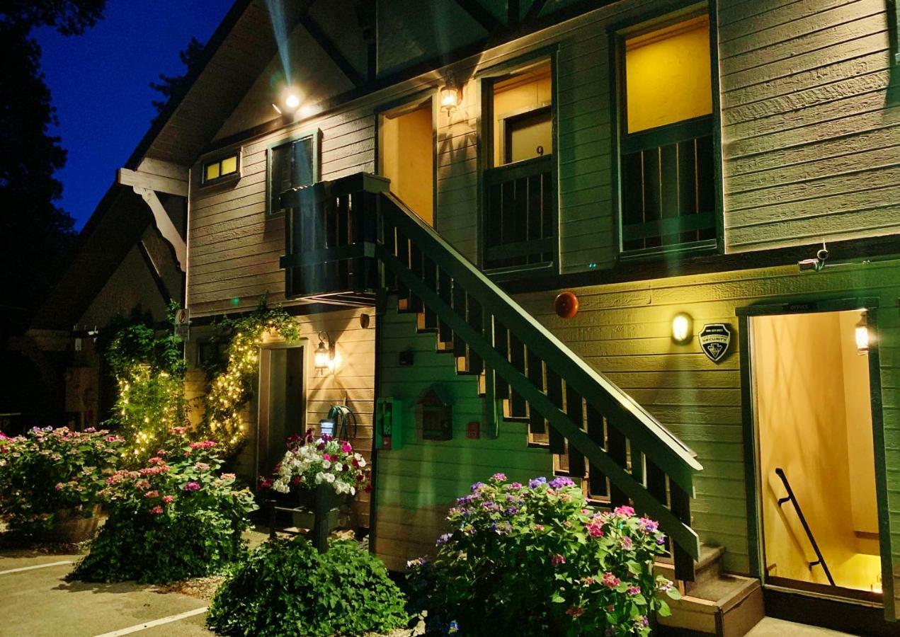 The North Shore Inn Crestline エクステリア 写真