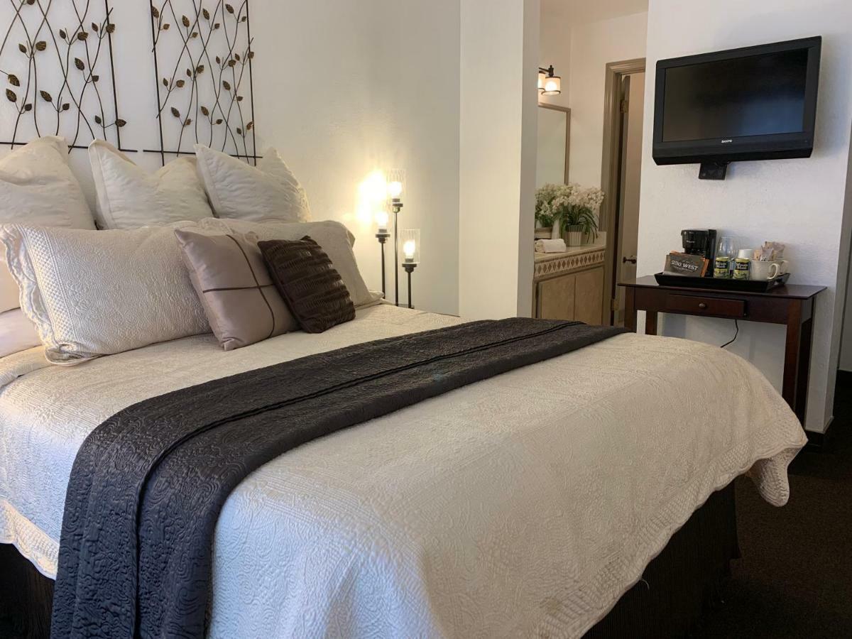 The North Shore Inn Crestline エクステリア 写真