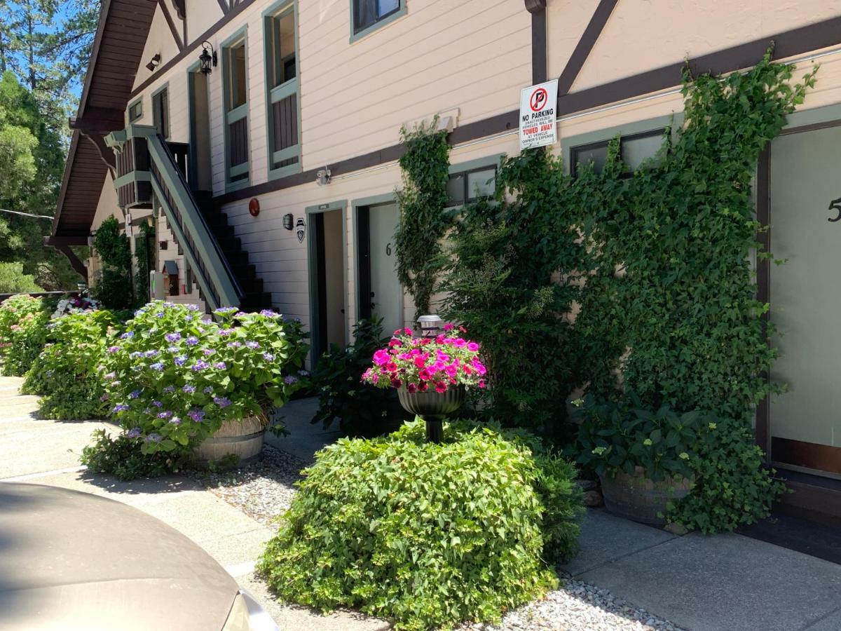 The North Shore Inn Crestline エクステリア 写真