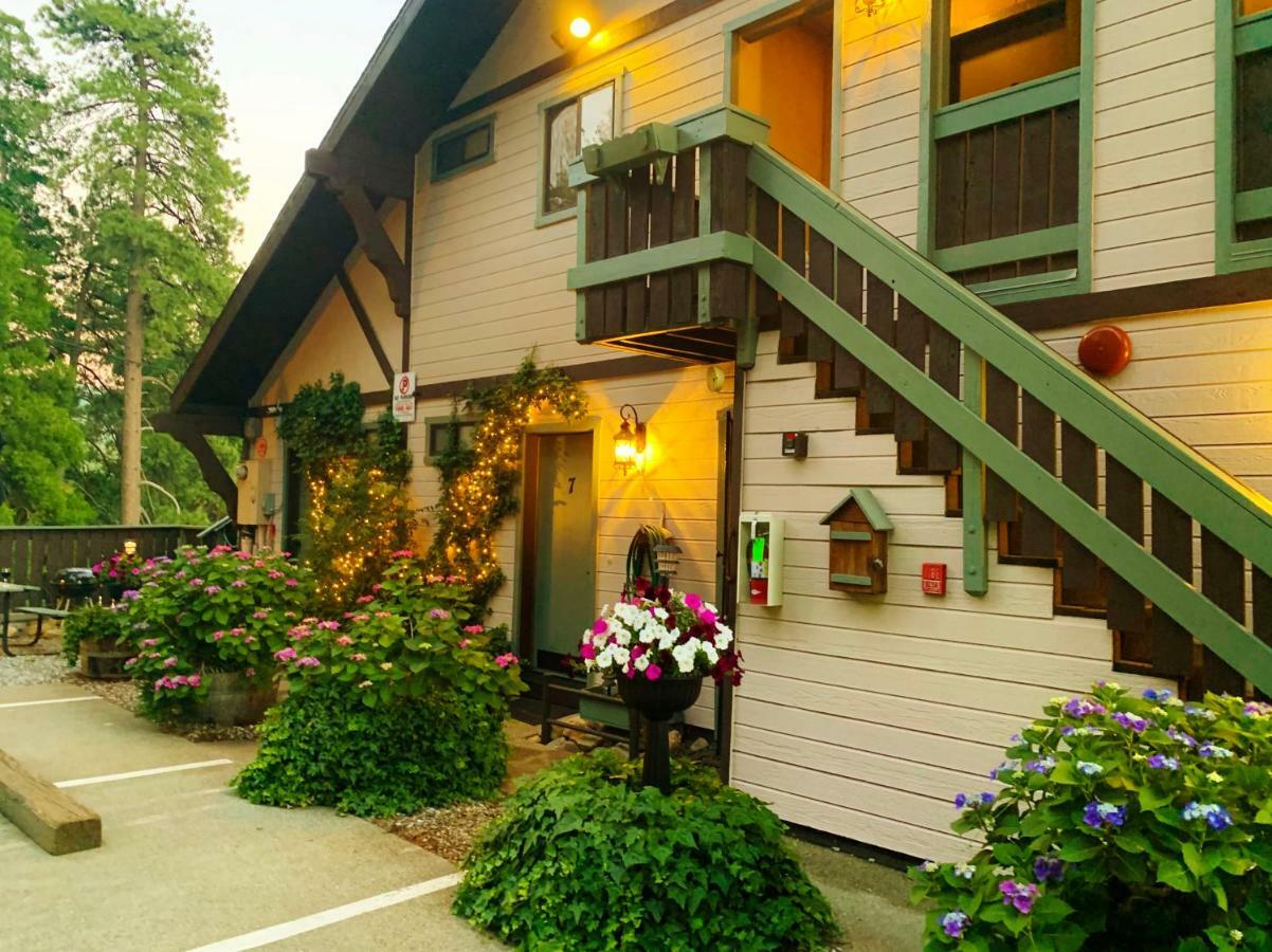 The North Shore Inn Crestline エクステリア 写真